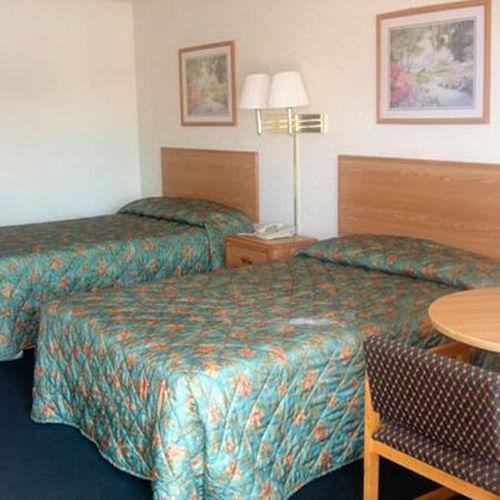 Royal Inn & Suites Douglasville Room photo
